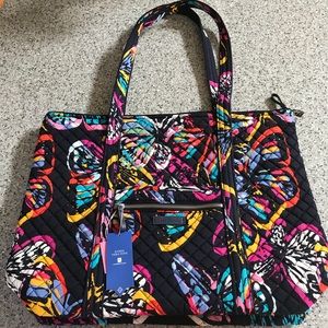NWT Vera Bradley Tote in Butterfly Flutter 🦋🦋🦋